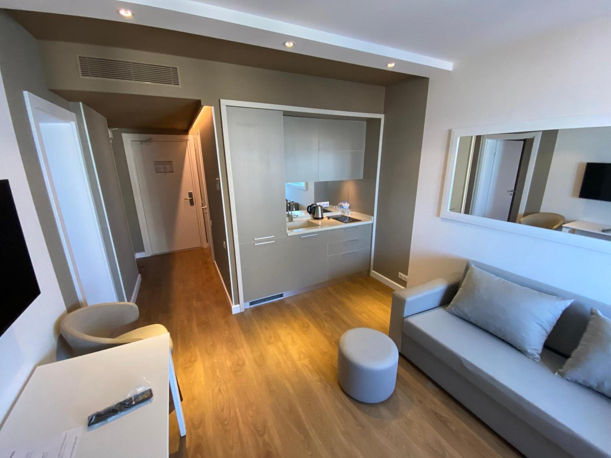 Ng Premium Apartments In Alliance Palace Batumi Ngoại thất bức ảnh